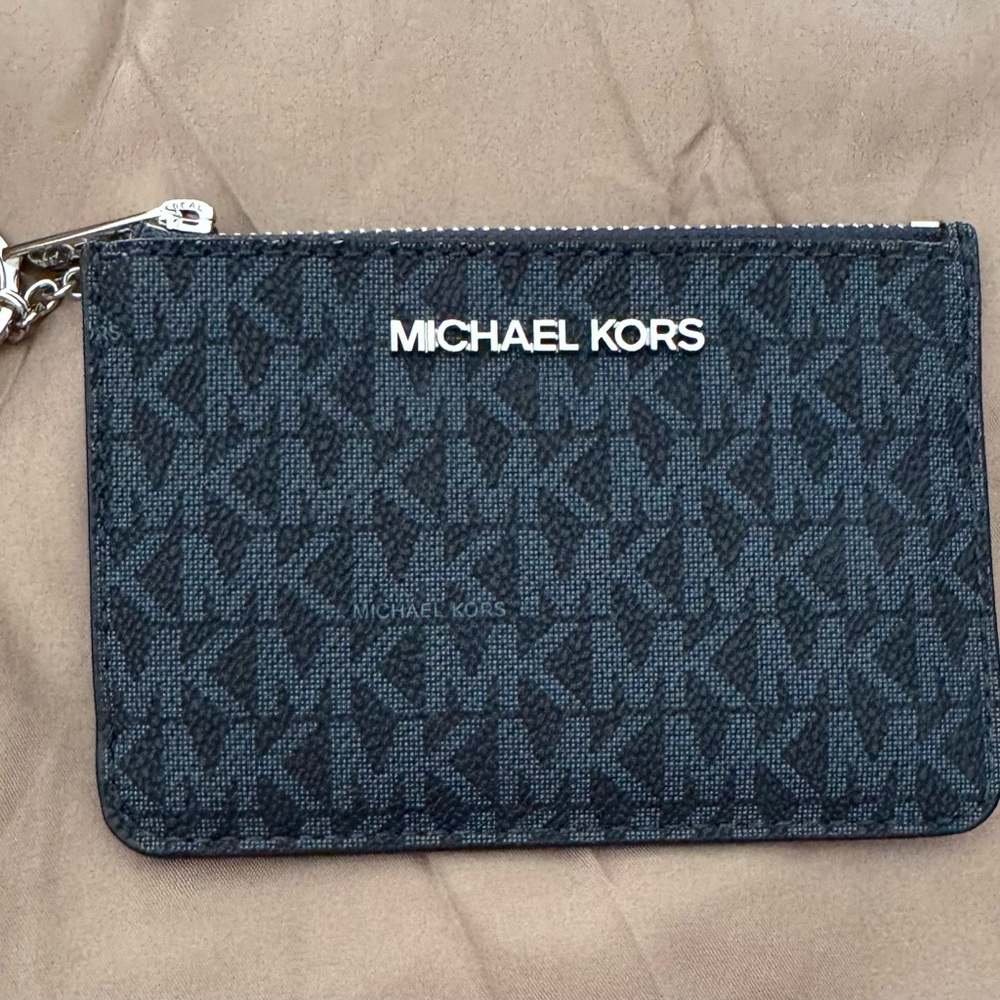 Michael Kors Black Card Holder with Key Ring